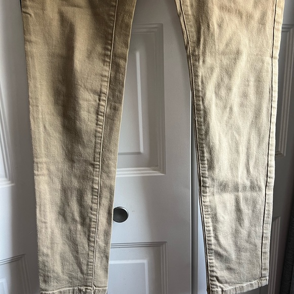 Universal Thread Khaki Jeans - Picture 3 of 7